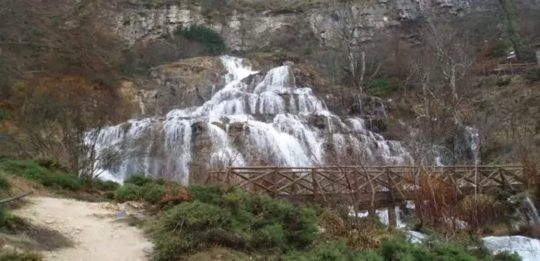 Surgencia de Covalagua y Mirador de Valcavado- Revilla de Pomar 5 (1)