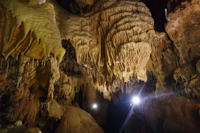 Cuevas de Fuentemolinos – Puras de Villafranca 0 (0)