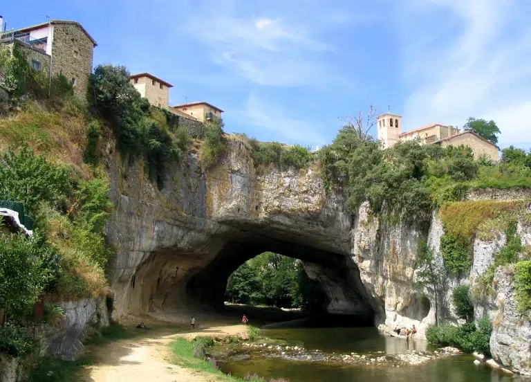 Puentedey y cascada de La Mea – Las Merindades 0 (0)