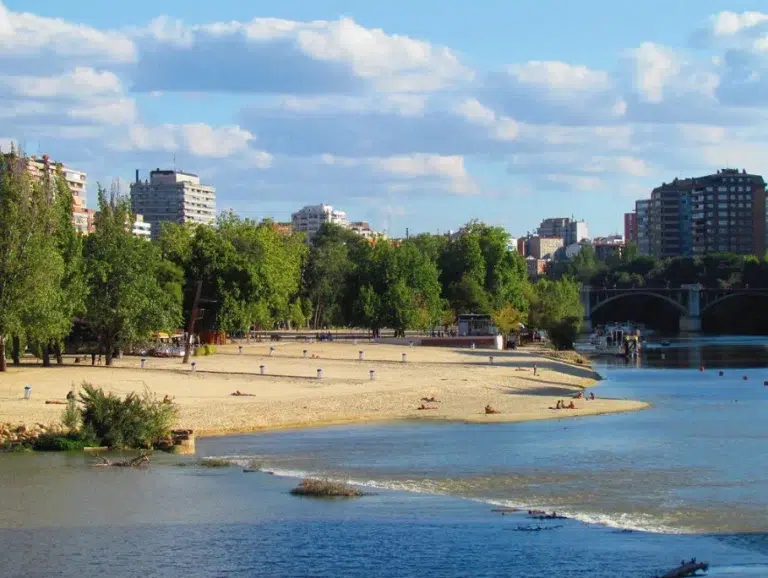 Playa Fluvial de las Moreras – Valladolid 0 (0)