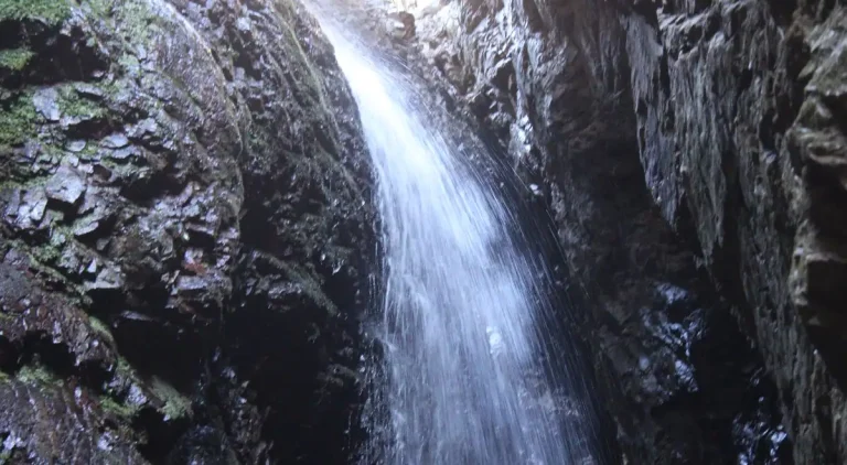 Cascada Cola de Caballo – Nocedo 5 (1)