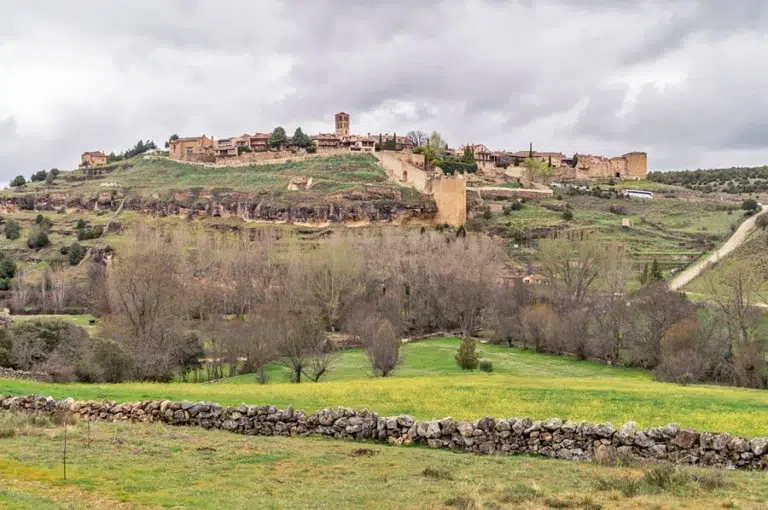 Castillo y villa medieval de Pedraza 4 (1)