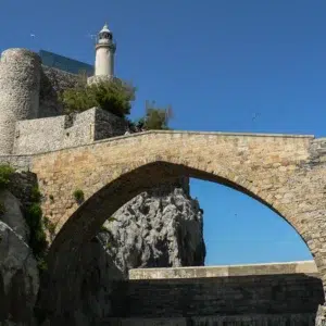 Faro de Castro Urdiales