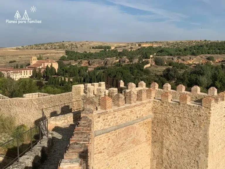 Recorriendo la Muralla de Segovia 4 (1)