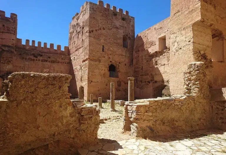 Castillo y pueblo de Yanguas 4 (1)