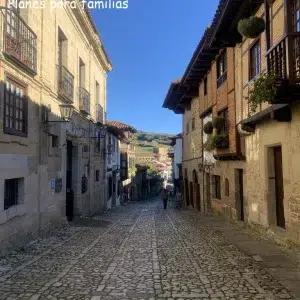 Calle de Santillana del Mar