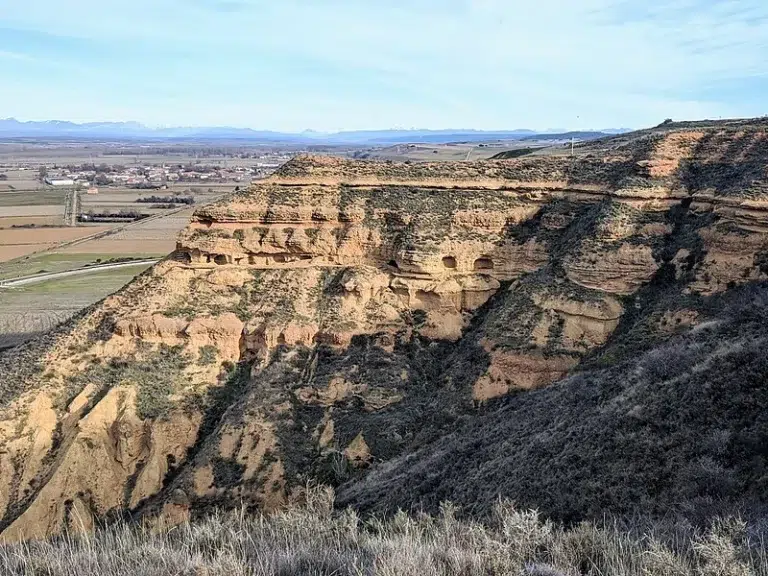Yacimiento Arqueológico de las Cuevas Menudas – Villasabariego 0 (0)
