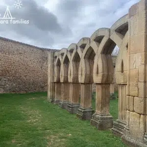 Monasterio de San Juan de Duero en Soria